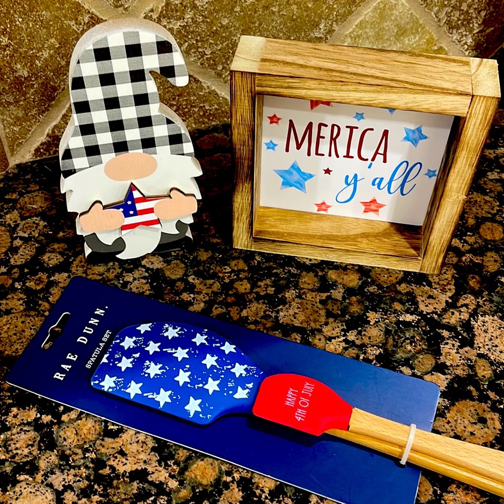NWT Rae Dunn Americana Spatula Set